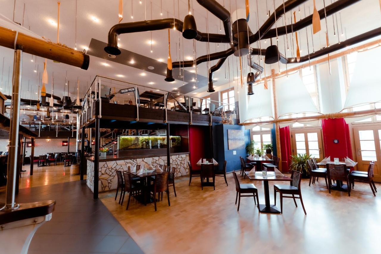 Restaurant Und Pension Alberthafen 德累斯顿 外观 照片